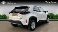 Toyota Yaris Cross 1.5 Hybrid Icon 5dr CVT Hybrid Estate